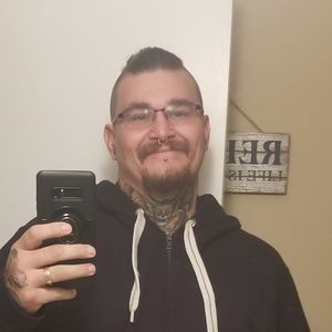 Meet your Posher, Heathan